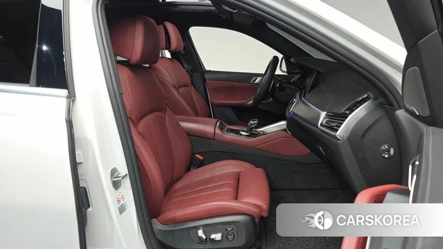 BMW X6 (G06) 2021 Белый из Кореи, фото 2