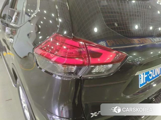 Nissan Qijun 2023 Черный из Китая, фото 2