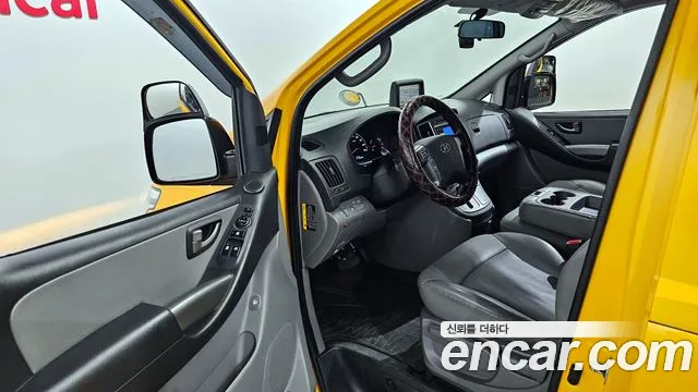 Hyundai The New Grand Starex 2019 Желтый из Кореи, фото 2