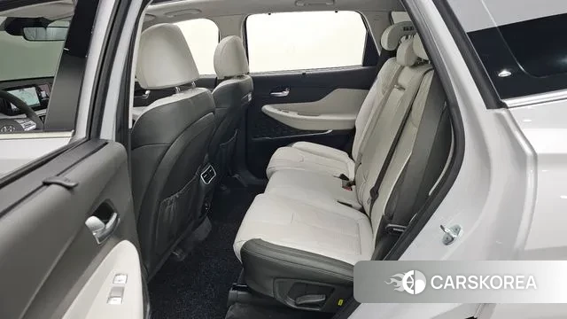 Hyundai The New Santa Fe 2021 Белый из Кореи, фото 2