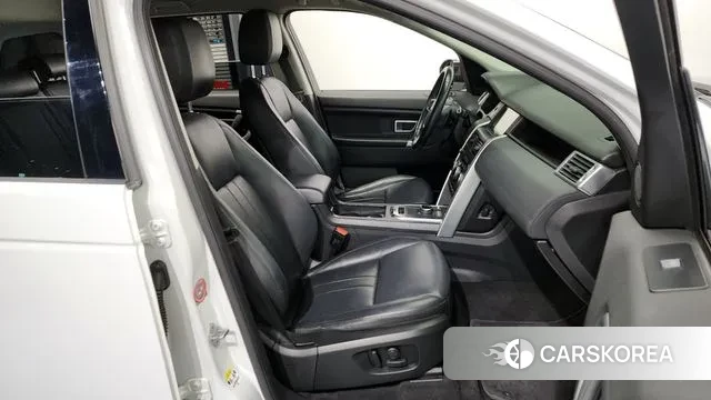 Land Rover Discovery Sports 2018 Белый из Кореи, фото 2