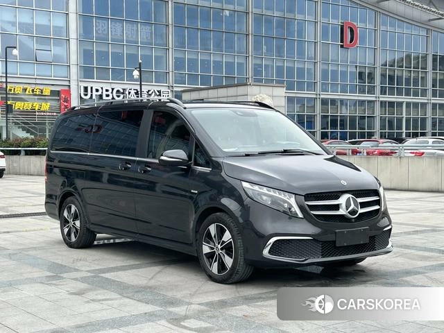 Mercedes-Benz V-class 2023 Черный из Китая, фото 2