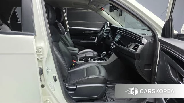 Ssangyong Beautiful Korando 2019 Белый из Кореи, фото 2