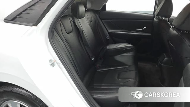 Hyundai Avante (CN7) 2021 Белый из Кореи, фото 2