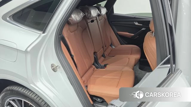 Audi Q5 (FY) 2023 Белый из Кореи, фото 2