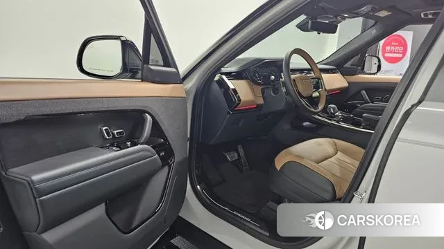 Land Rover Range Rover Sport 3rd Generation 2024 Серебристо-серый из Кореи, фото 2