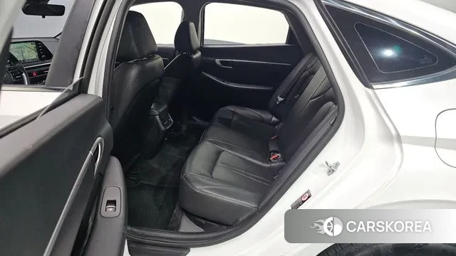 Hyundai Sonata (DN8) 2022 Белый из Кореи, фото 2