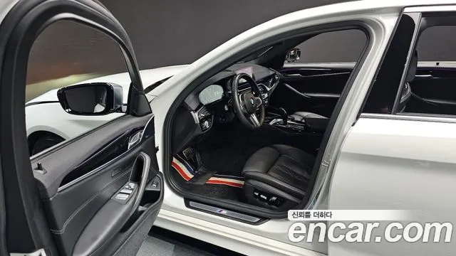 BMW 5 Series (G30) id 2500024 из Кореи 2