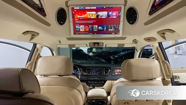 Kia The New Carnival 2018 Белый из Кореи, фото 2