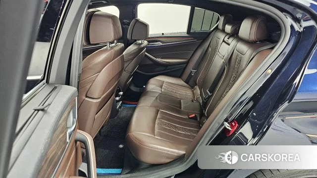 BMW 5 Series (G30) 2018 Синий из Кореи, фото 2