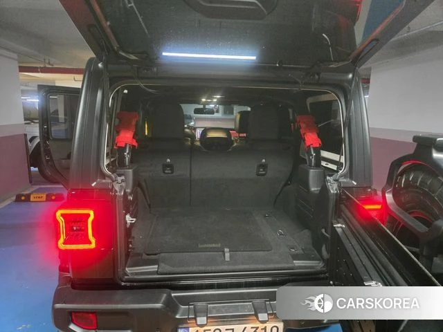 Jeep Wrangler (JL) 2021 Черный из Кореи, фото 2