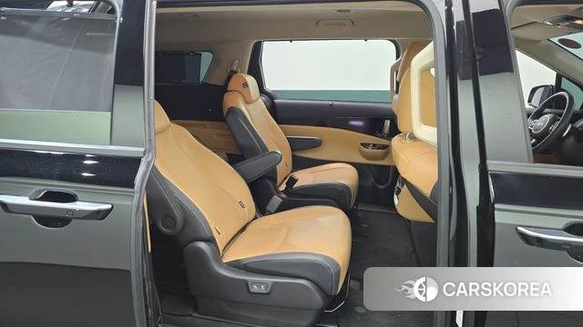 Kia Carnival 4th generation 2023 Черный из Кореи, фото 2