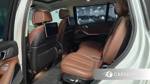 BMW X7 (G07) 2020 Белый из Кореи, фото 2