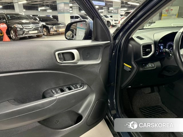 Hyundai Venue 2019 Синий из Кореи, фото 2