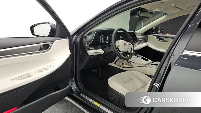 Hyundai The New Grandeur IG Hybrid 2022 Серый из Кореи, фото 2