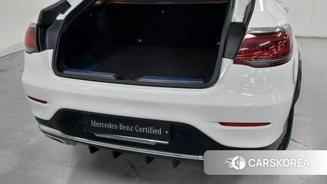 Mercedes-Benz GLC-Class X253 2021 Белый из Кореи, фото 2