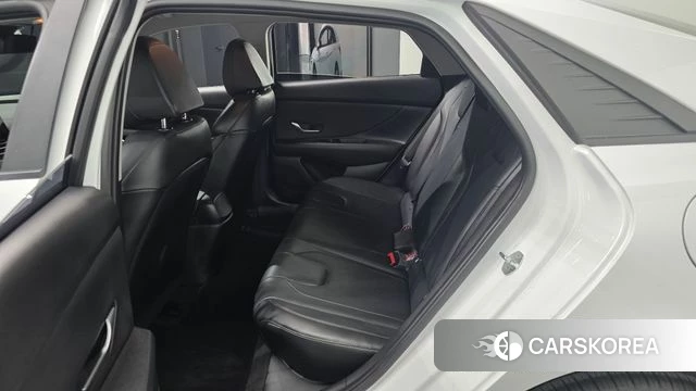 Hyundai Avante (CN7) 2021 Белый из Кореи, фото 2