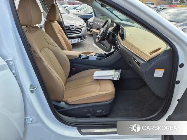 Hyundai Sonata Hybrid (DN8) 2021 Белый из Кореи, фото 2