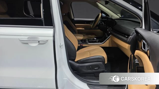 Kia Carnival 4th generation 2022 Белый из Кореи, фото 2