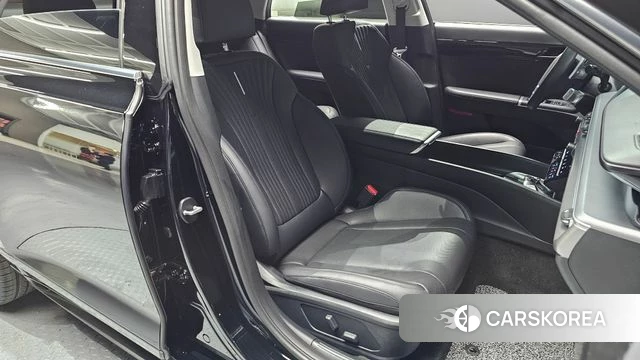 Hyundai Grandeur (GN7) 2025 Черный из Кореи, фото 2