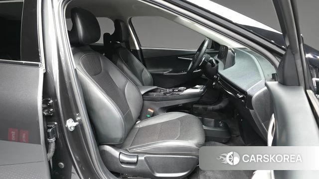 Kia EV6 2022 Серый из Кореи, фото 2