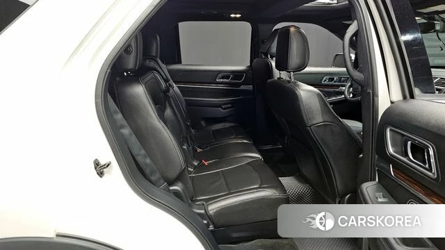 Ford Explorer 2018 Белый из Кореи, фото 2