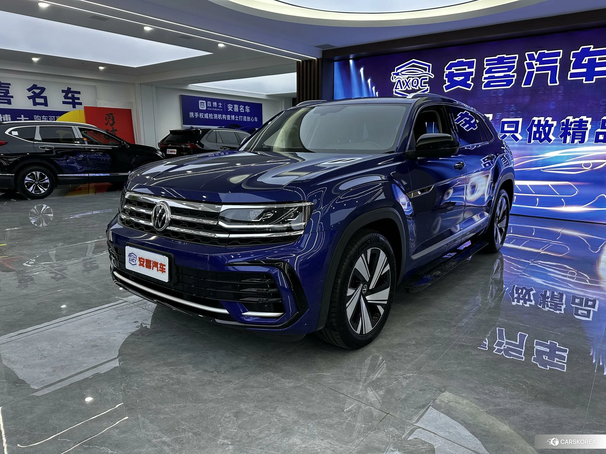 Volkswagen Tourang 2021 Синий из Китая, фото 2