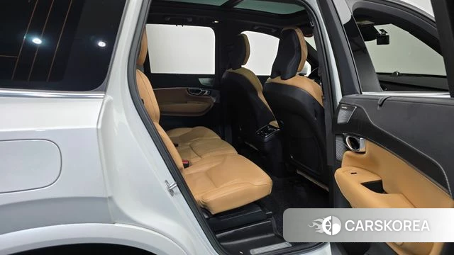 Volvo XC90 second Generation 2023 Белый из Кореи, фото 2