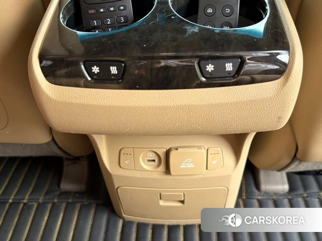 Kia The New Carnival 2019 Черный из Кореи, фото 2