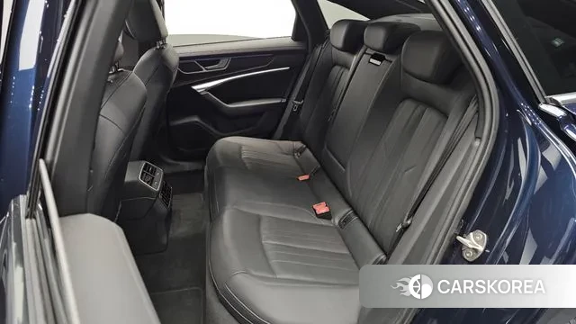 Audi A6 (C8) 2022 Синий из Кореи, фото 2