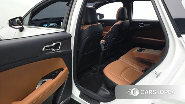 Kia Sportage 5th Generation 2022 Белый из Кореи, фото 2