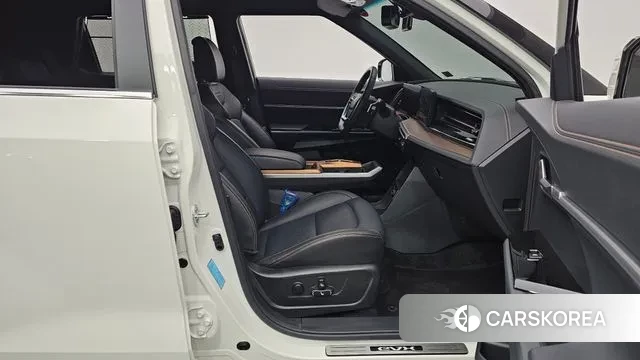 Ssangyong Torres EVX 2024 Белый из Кореи, фото 2