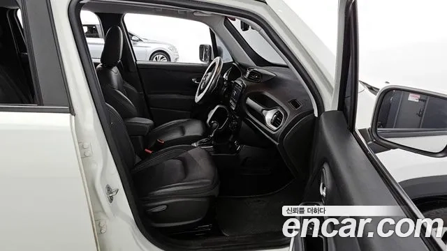 Jeep Renegade 2018 Белый из Кореи, фото 2