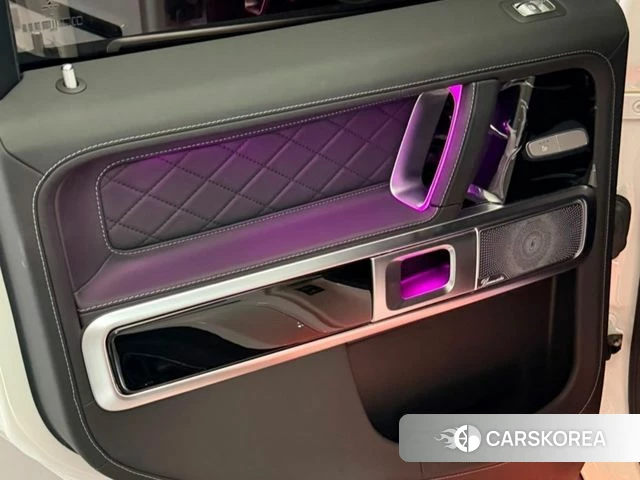 Mercedes-Benz G-Class W463b 2021 Белый из Кореи, фото 2