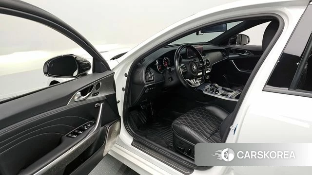 Kia Stinger Meister 2021 Белый из Кореи, фото 2