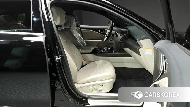 Kia K8 Hybrid 2023 Черный из Кореи, фото 2