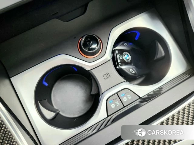 BMW X5M (G05) 2023 Черный из Кореи, фото 2