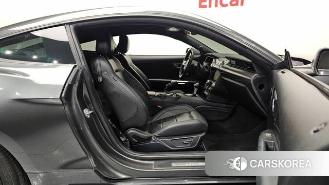 Ford Mustang 2018 Серый из Кореи, фото 2