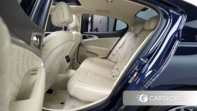 Genesis G70 2018 Синий из Кореи, фото 2