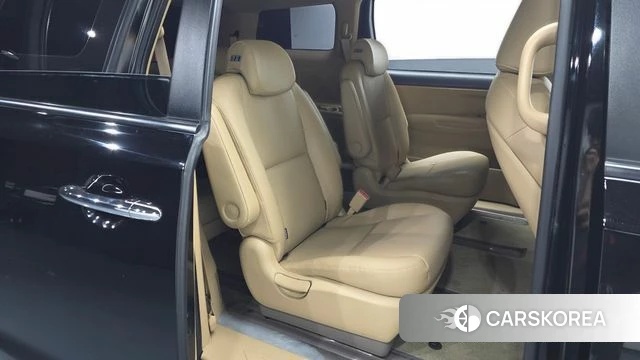 Kia The New Carnival 2020 Черный из Кореи, фото 2