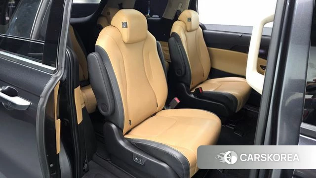 Kia Carnival 4th generation 2022 Черный из Кореи, фото 2