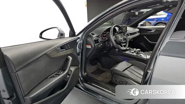 Audi A4 (B9) 2019 Серый из Кореи, фото 2