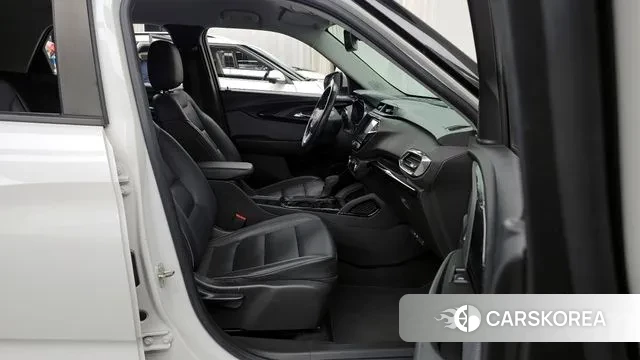 Chevrolet (GM Daewoo) Trailblazer 2021 Белый из Кореи, фото 2