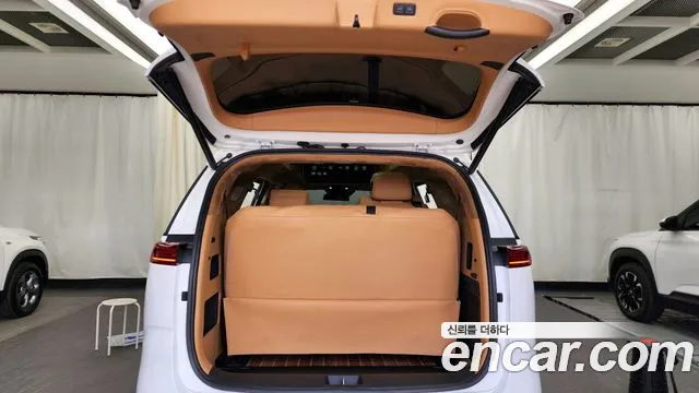 Kia Carnival 4th generation 2022 Белый из Кореи, фото 2