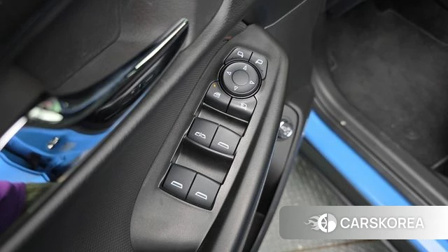 Chevrolet (GM Daewoo) The New Trail Blazer 2023 Небесно-голубой из Кореи, фото 2