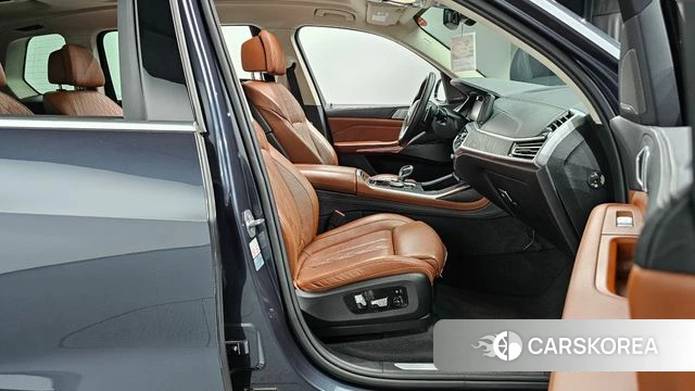 BMW X7 (G07) 2019 Серый из Кореи, фото 2