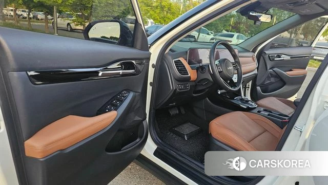 Kia The New Seltos 2023 Белый двухцветный из Кореи, фото 2