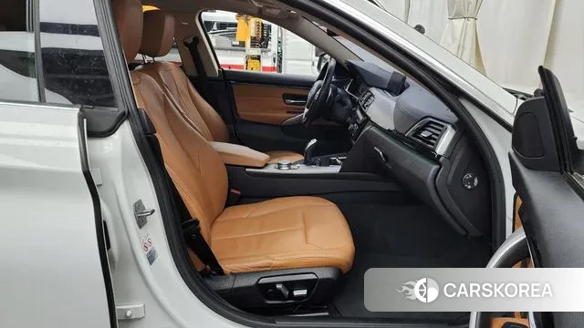 BMW 4 Series (F32) 2018 Белый из Кореи, фото 2