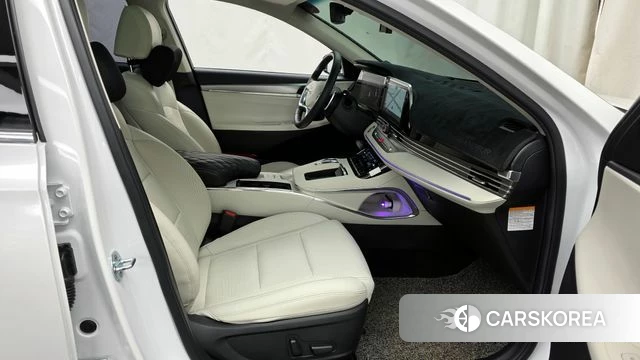 Hyundai The New Grandeur IG Hybrid 2022 Белый из Кореи, фото 2