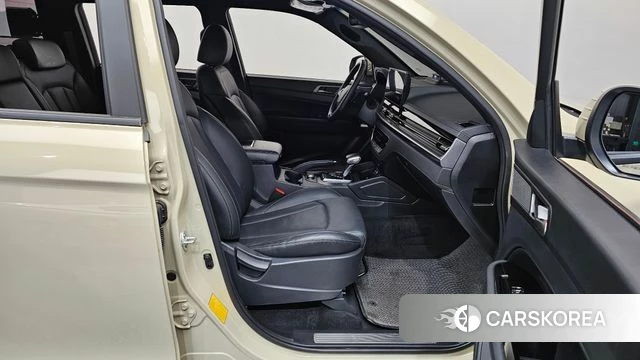 Ssangyong The New Rexton Sports Cannes 2023 Жемчужный цвет из Кореи, фото 2